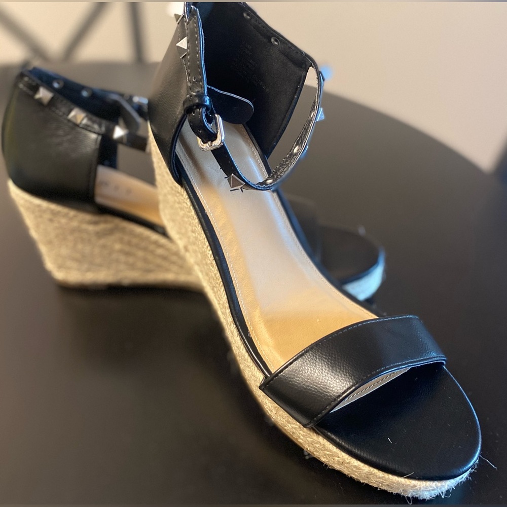 Esprit Black Wedges w/Studded Ankle Straps Espadrilles Wedges